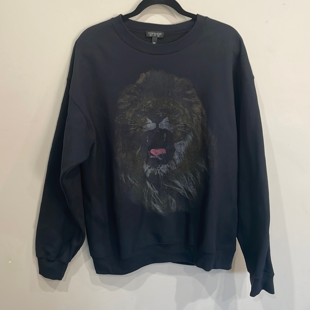 Lion Printed Sweatshirt